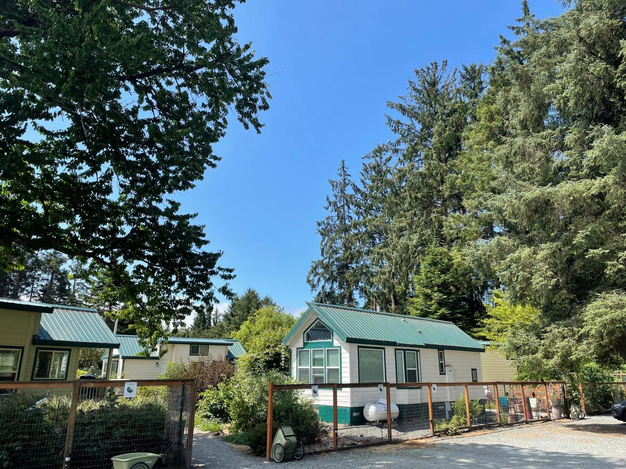 Sheltered Nook On Tillamook Bay Bay City Exterior foto